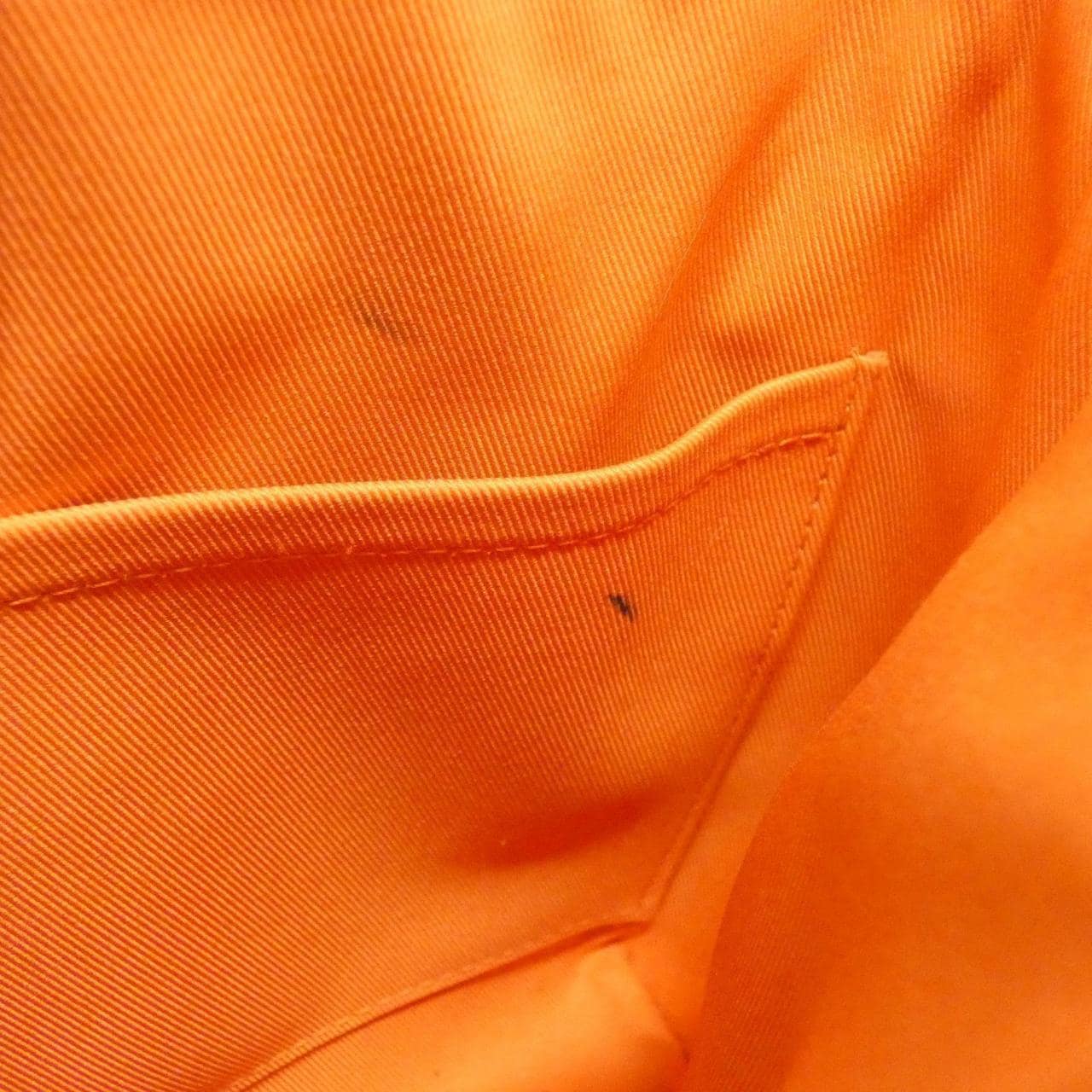 ルイヴィトン ダミエ グラフィット ディストリクト PM N42405 ショルダーバッグ