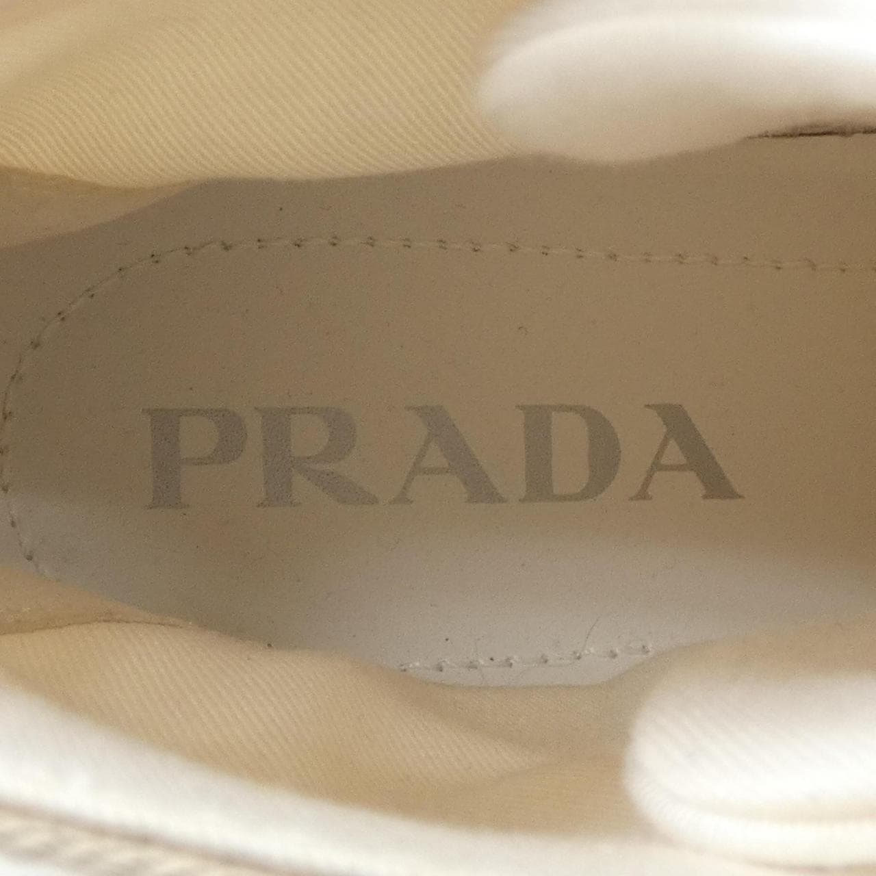 プラダ PRADA 941 スニーカー