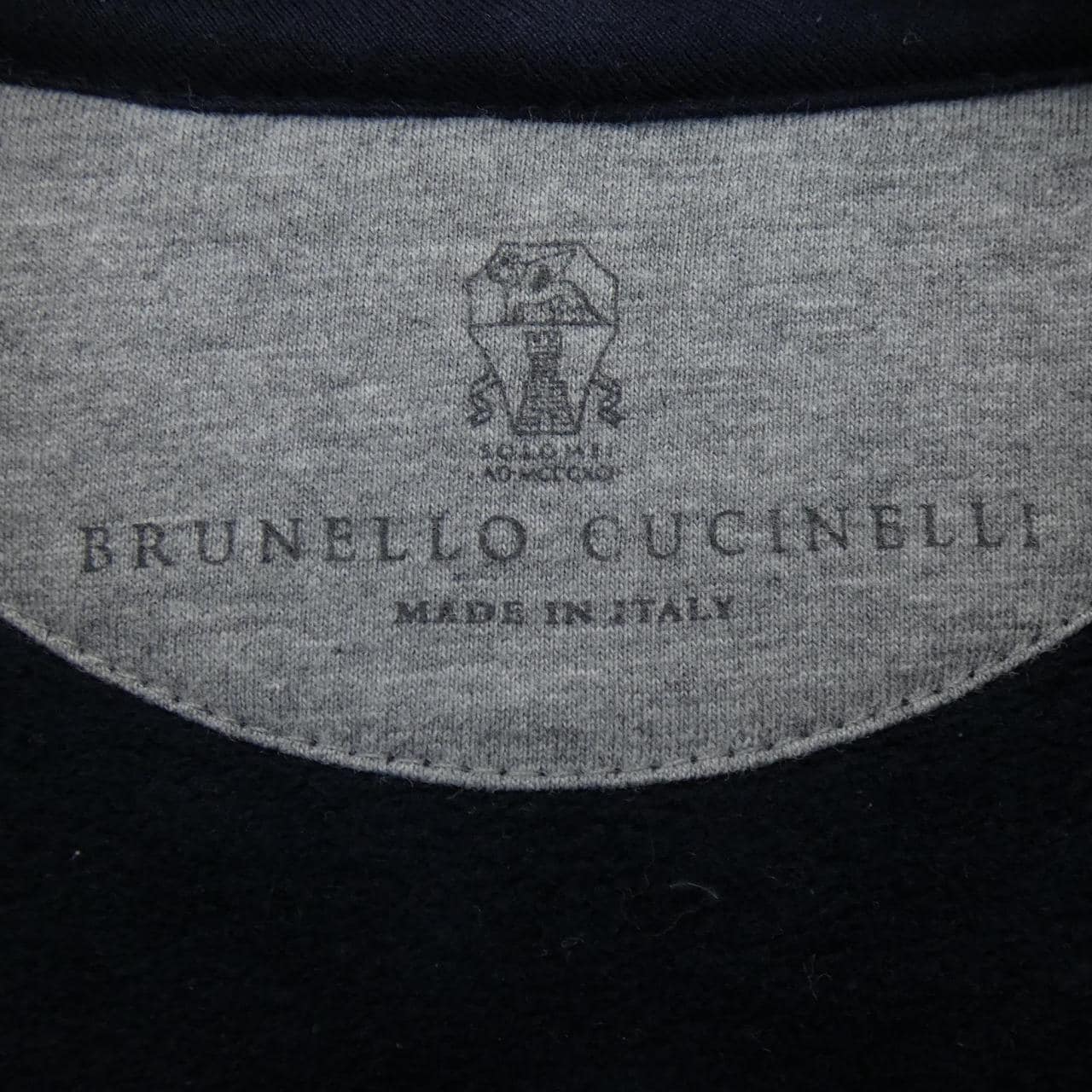 ブルネロクチネリ BRUNELLO CUCINELLI パーカー