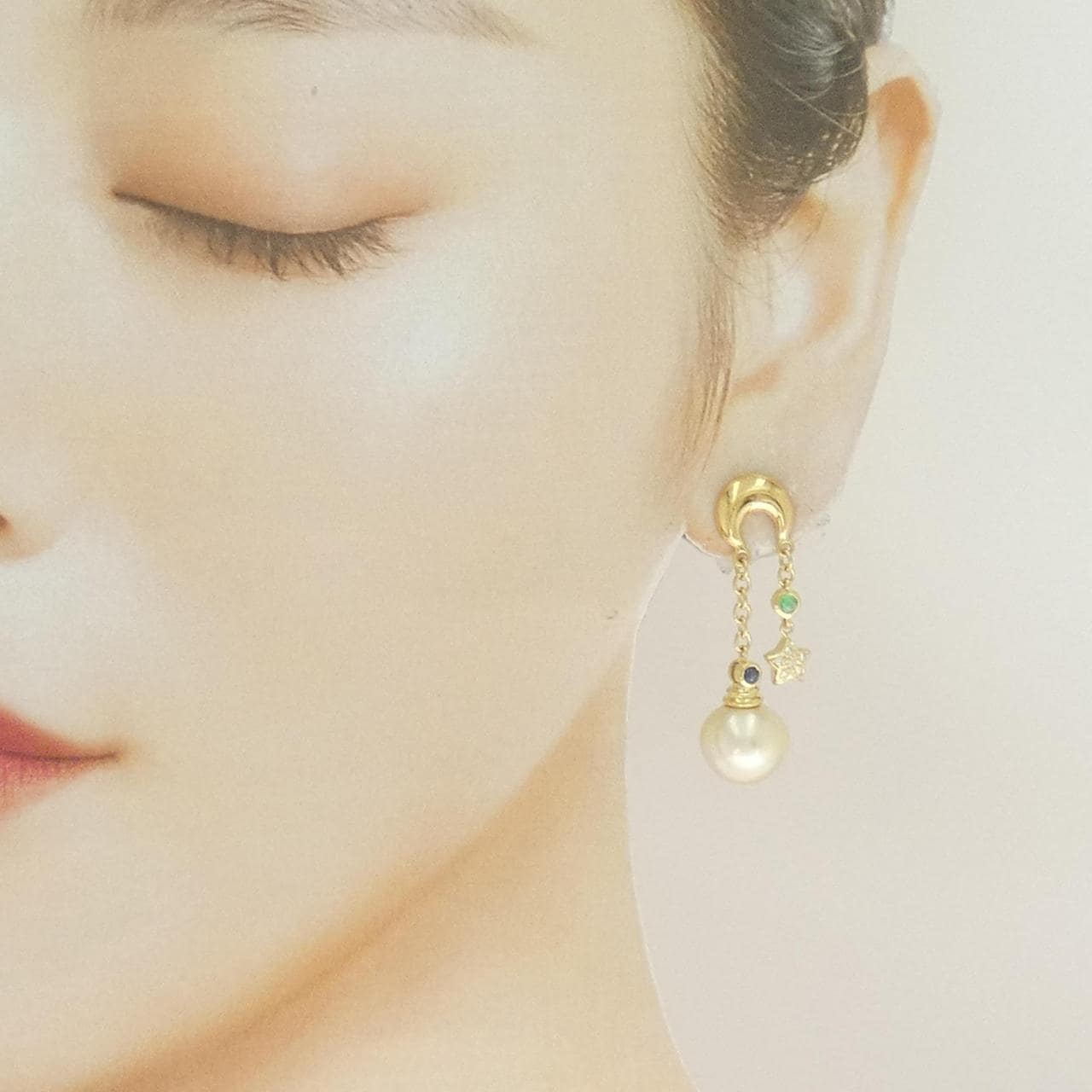 K18YG スター 白蝶パール ピアス 11.2mm