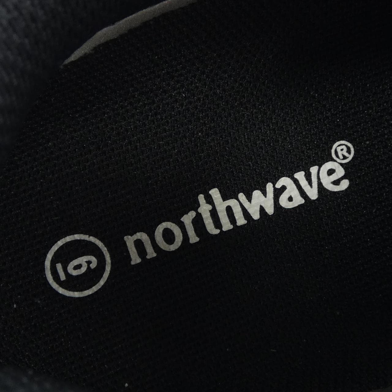 ノースウェーブ NORTH WAVE NW-001 スニーカー
