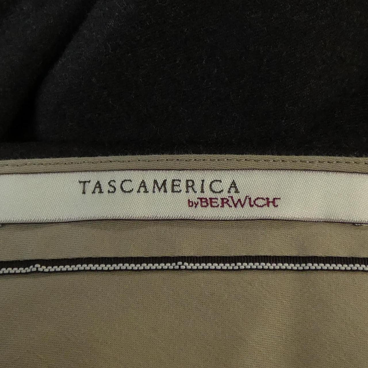 ベルウィッチ BERWICH RAFFI パンツ