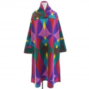 ミーイッセイミヤケ me ISSEY MIYAKE MI93JH482 ワンピース