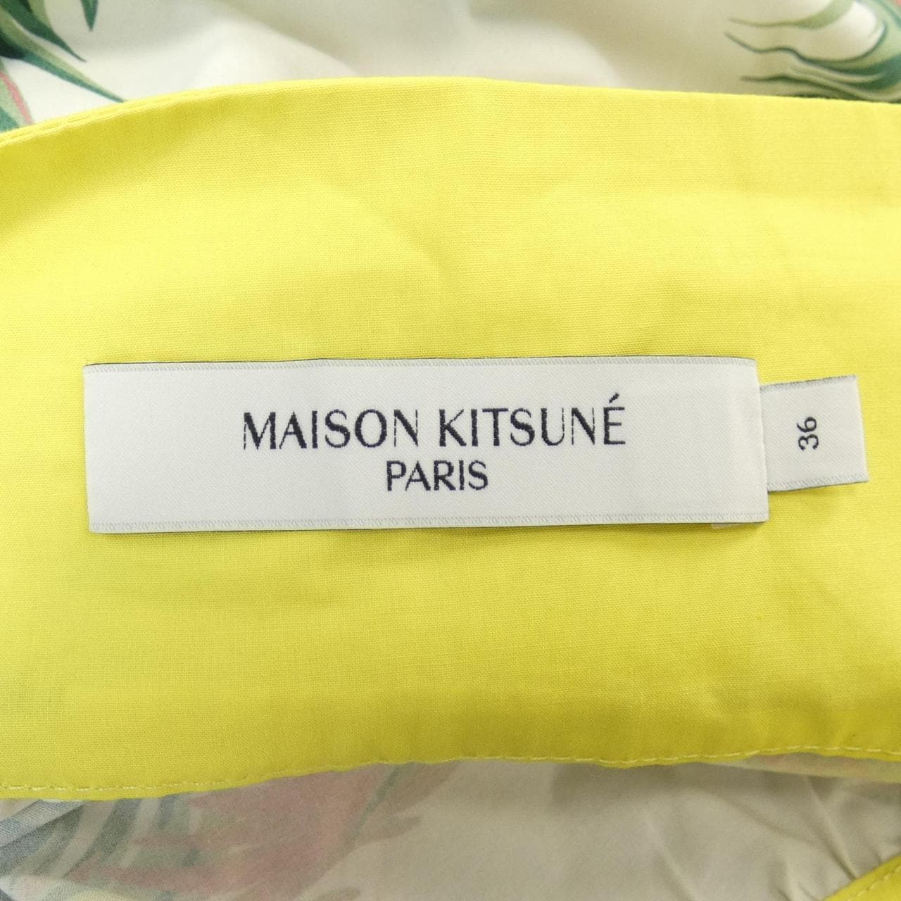 メゾンキツネ MAISON KITSUNE スカート