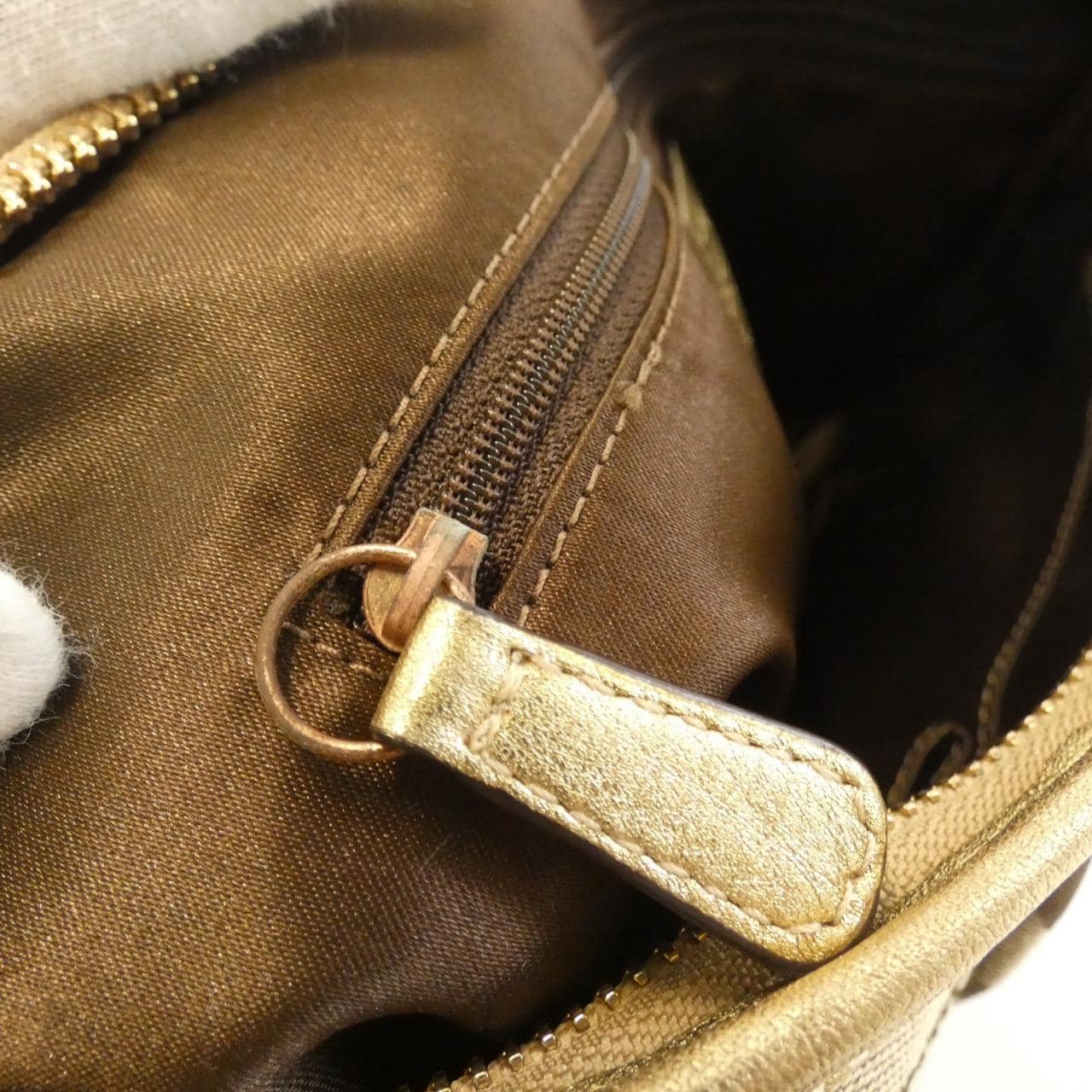 Coach F12227單肩包