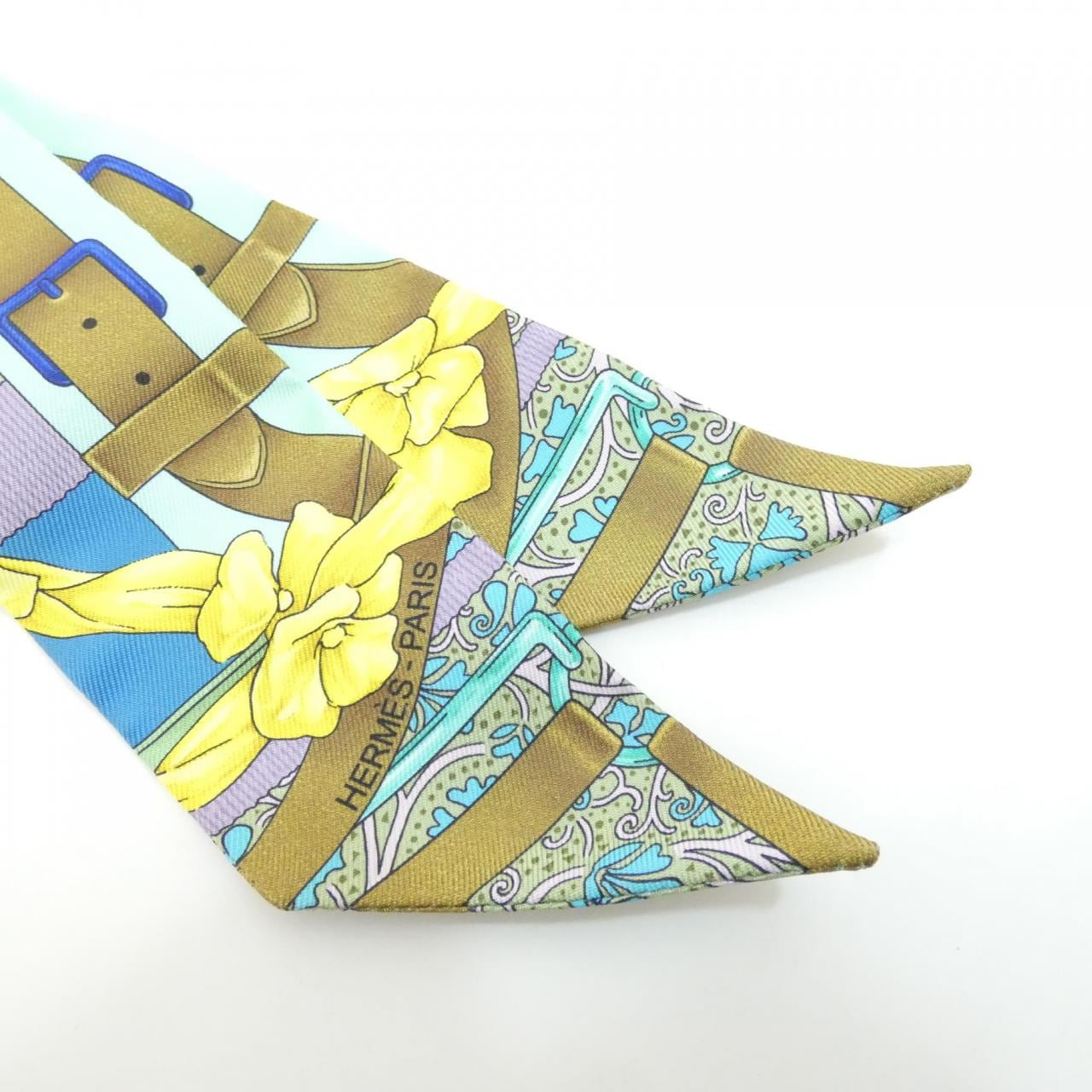 エルメス GRAND MANEGE FLEURI ツイリー 063065S スカーフ