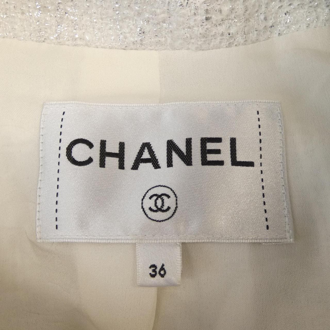 シャネル CHANEL P74926V66272 23S ノーカラージャケット