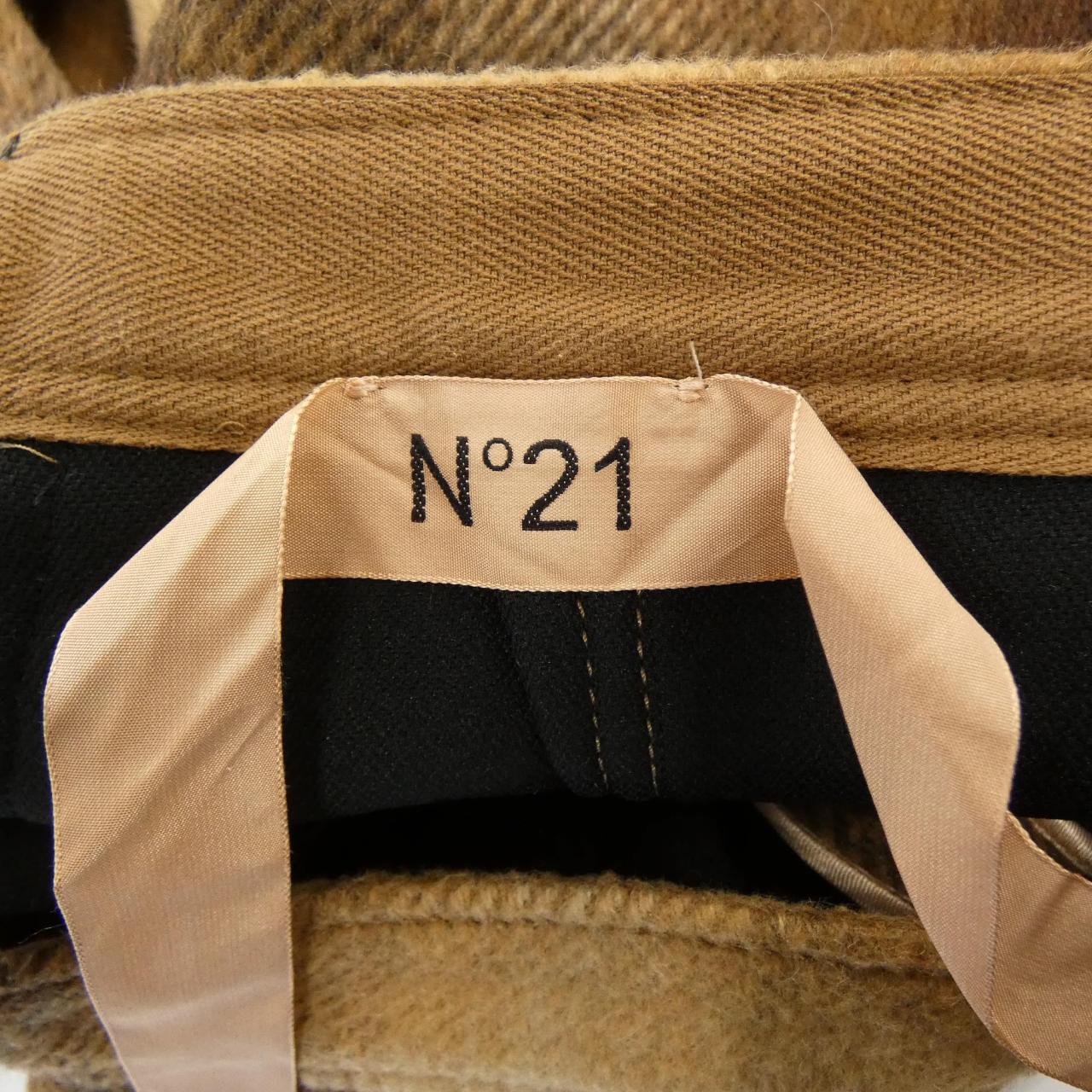 ヌメロヴェントゥーノ N°21 スカート