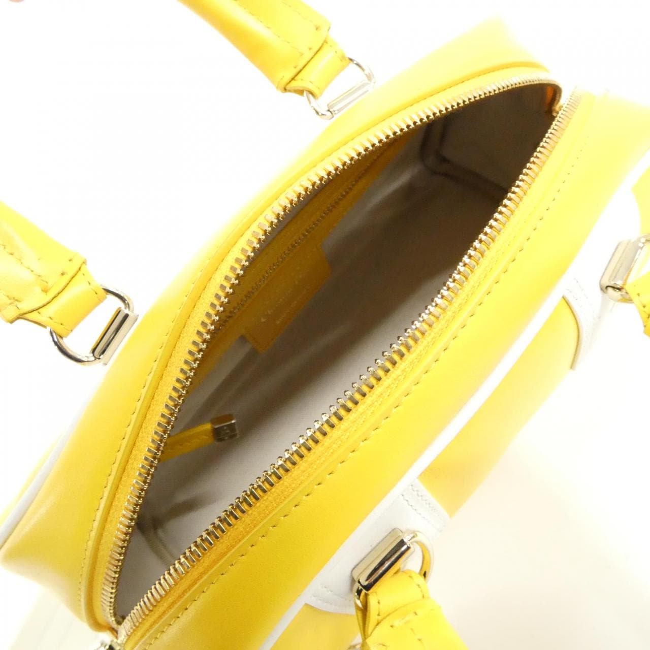 クリスチャンディオール ディオール ヴァイブ スモール M6209OOBR バッグ