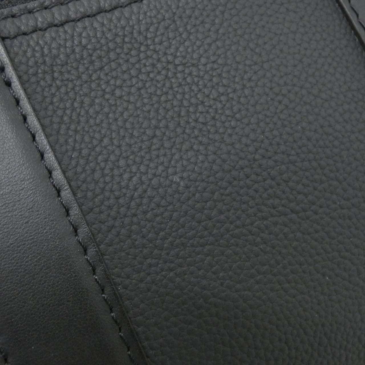 ルイヴィトン LVアエログラム シティ キーポル M59255 ショルダーバッグ