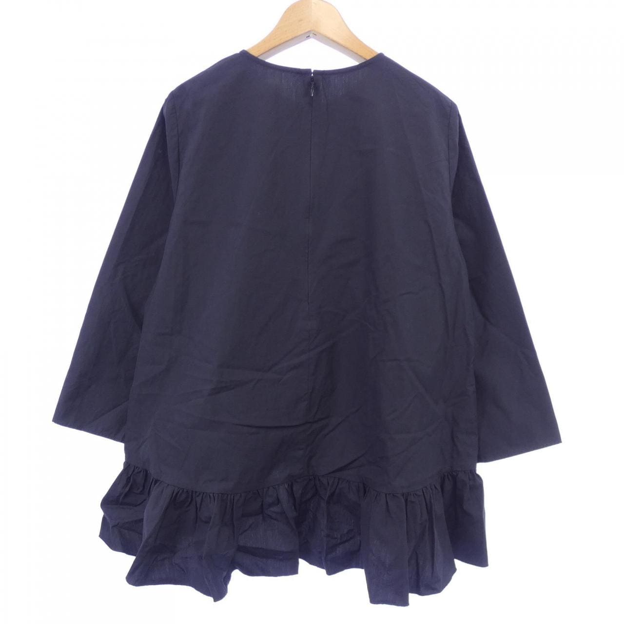 Eliopole heliopole上衣