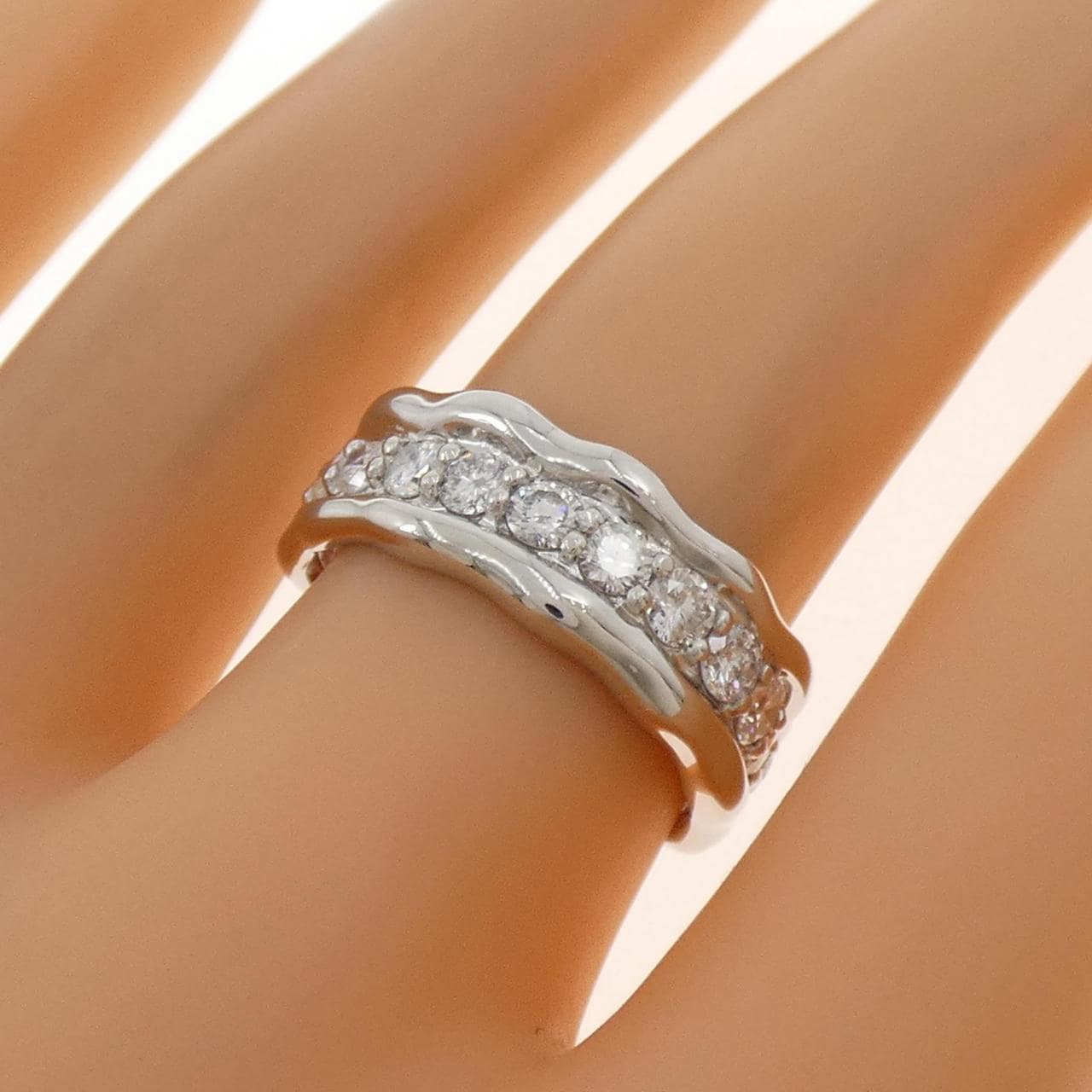 PT900 ダイヤモンド リング 1.00CT