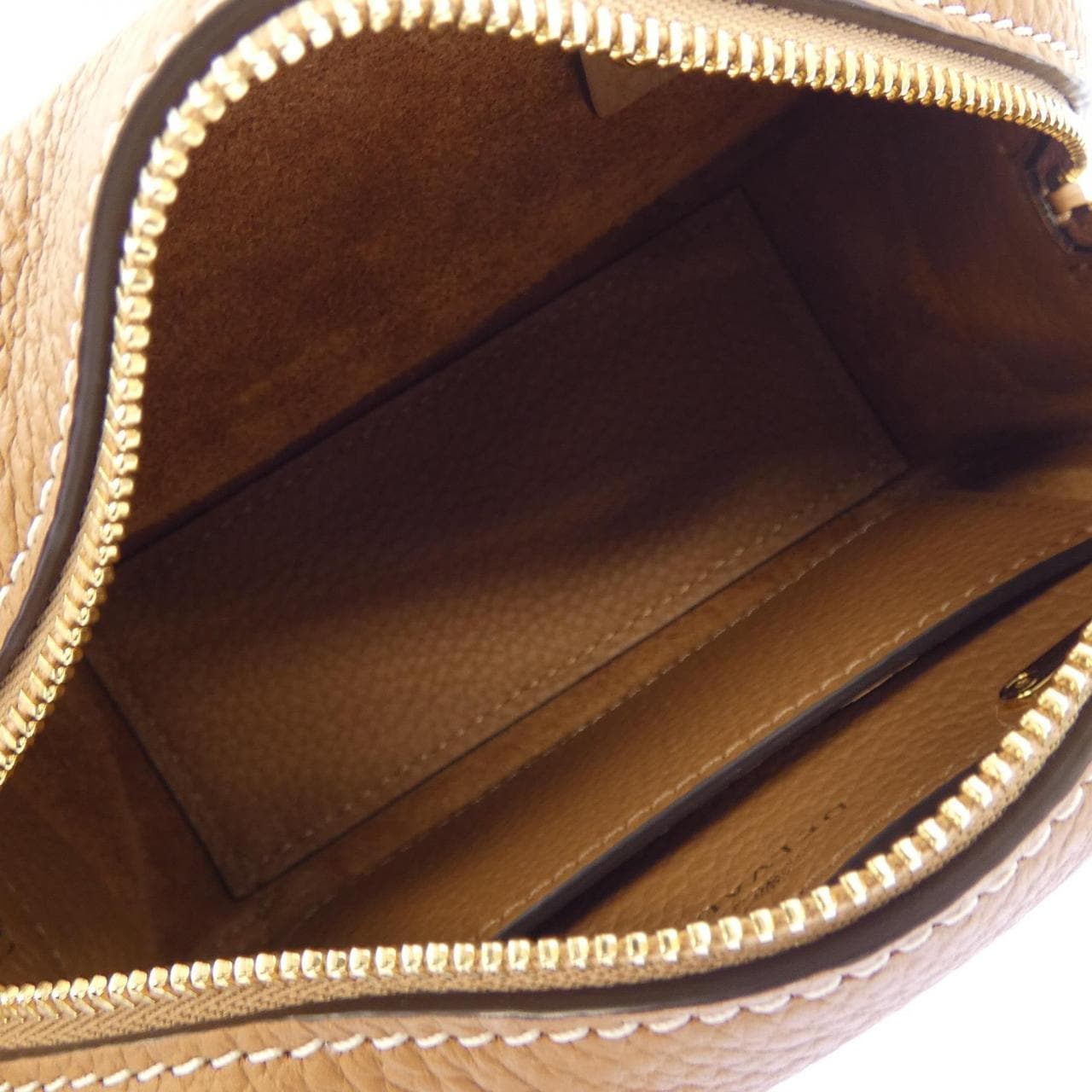 デルボー DELVAUX COOL BOX BAG