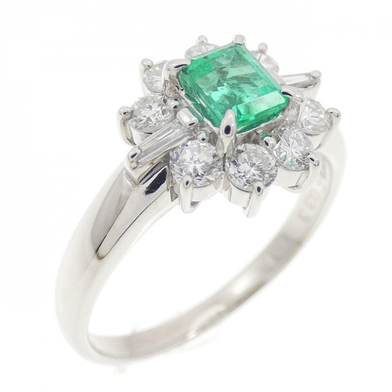 PT900翡翠戒指0.33CT