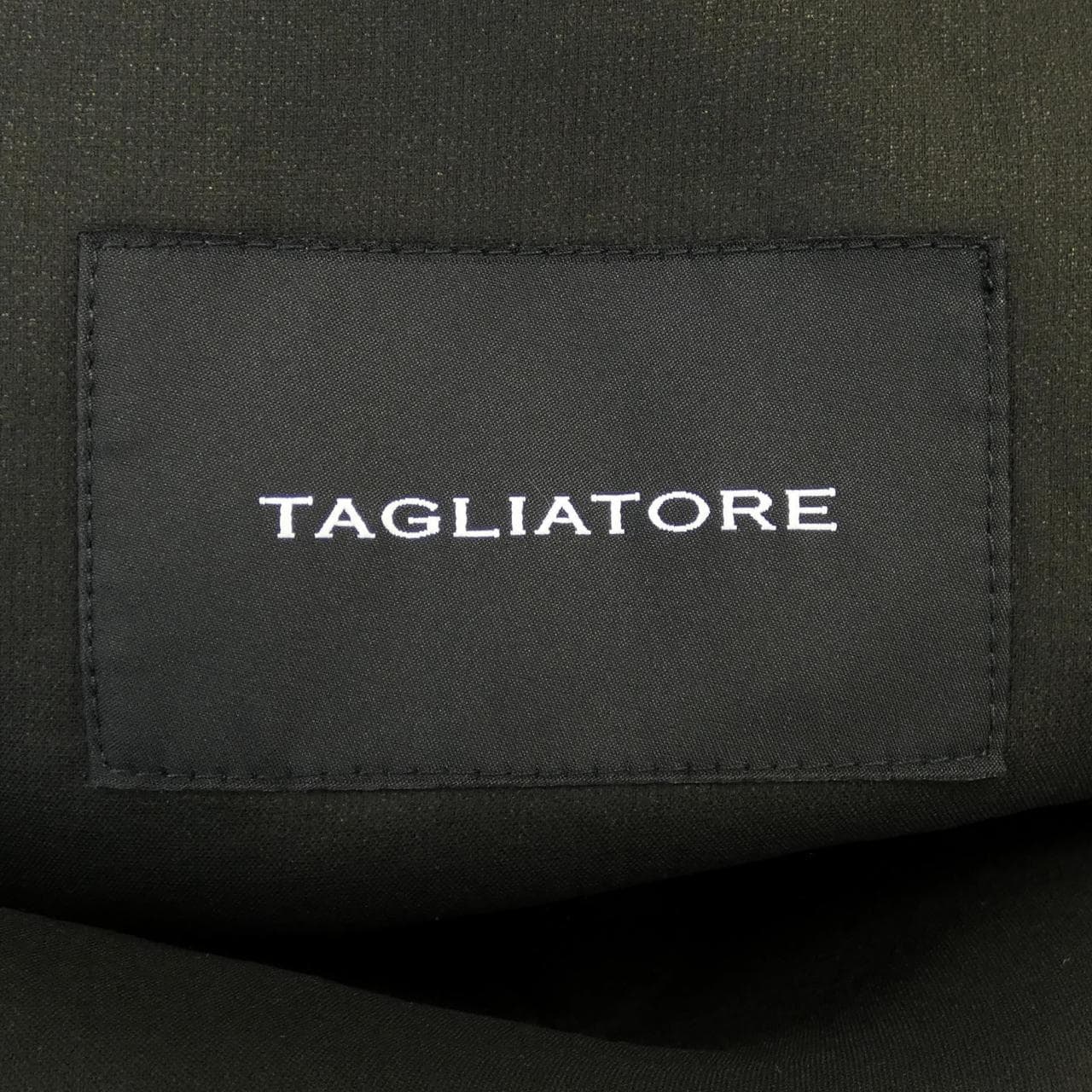 薄饼TAGLIATORE夹克衫