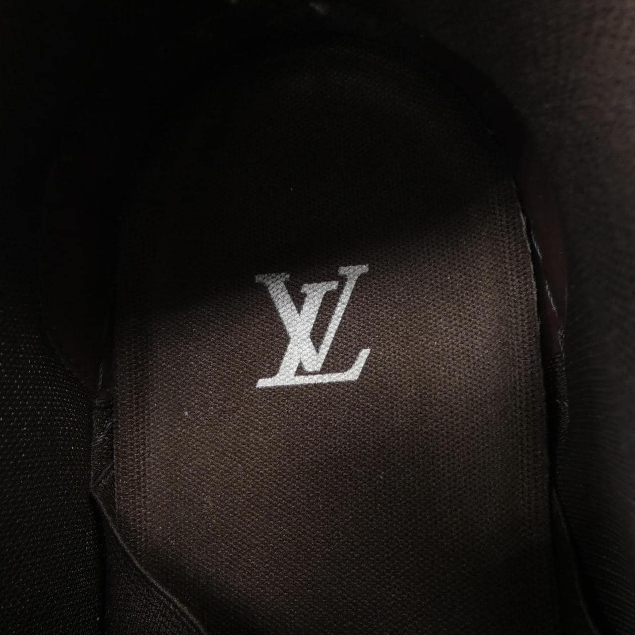 ルイヴィトン LOUIS VUITTON LVトレイナーマキシ スニーカー