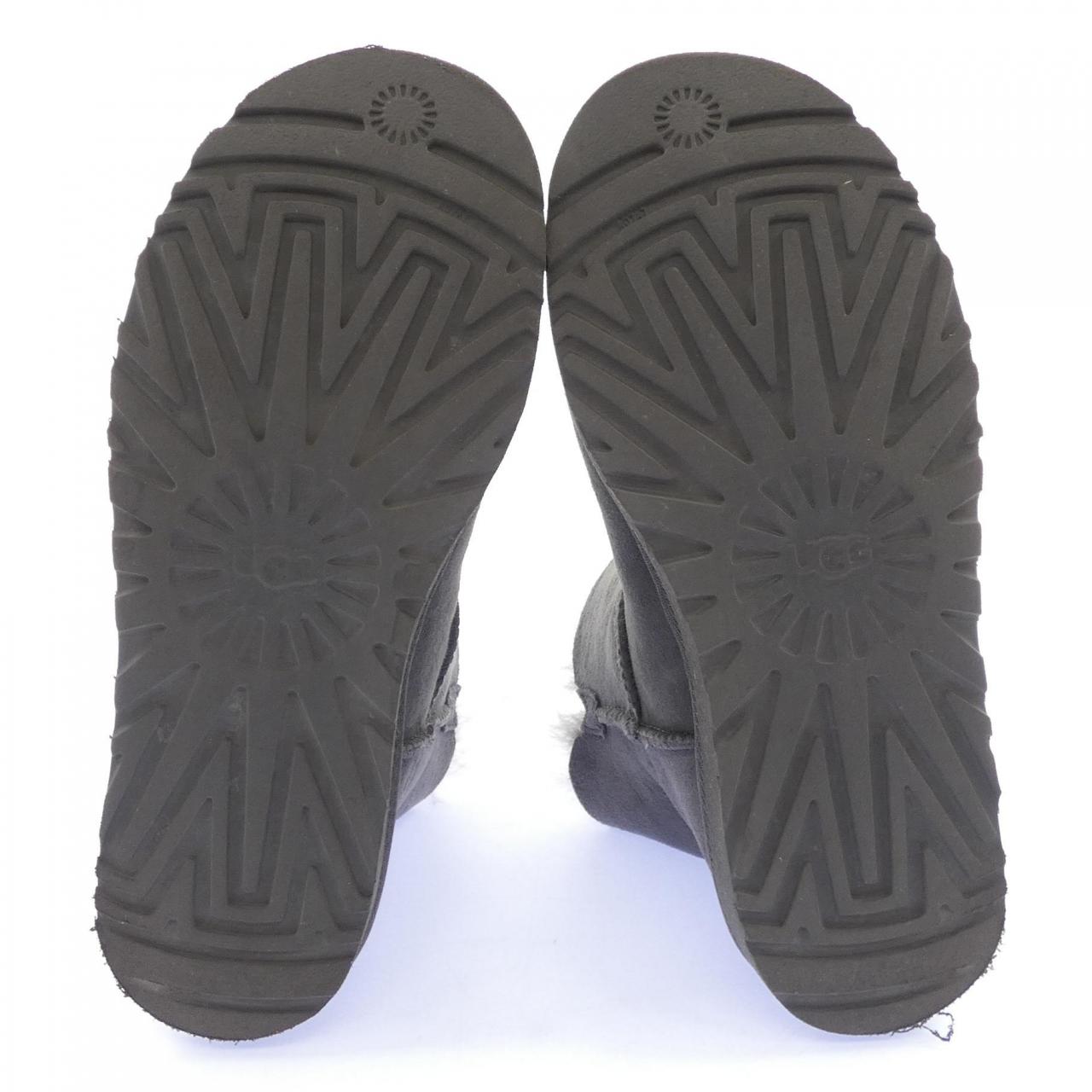 アグ UGG ブーツ
