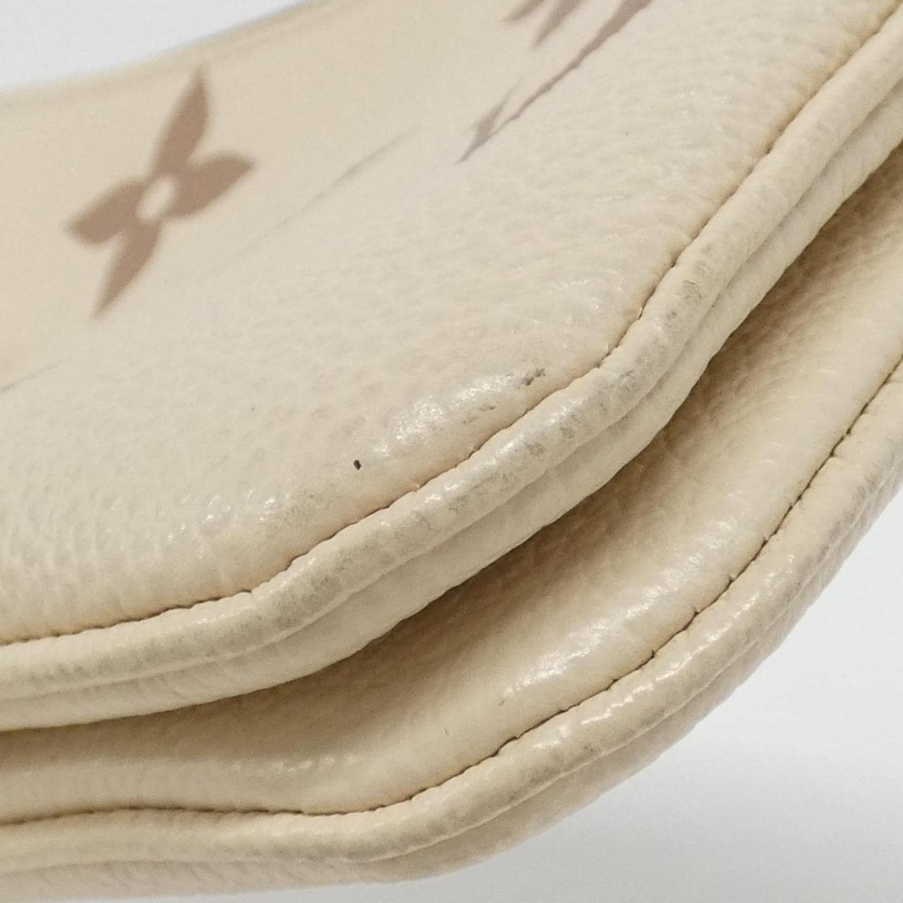 LOUIS VUITTON雙色Monogram Empreinte Pochette 雙拉鍊 2020AW M80084 單肩包