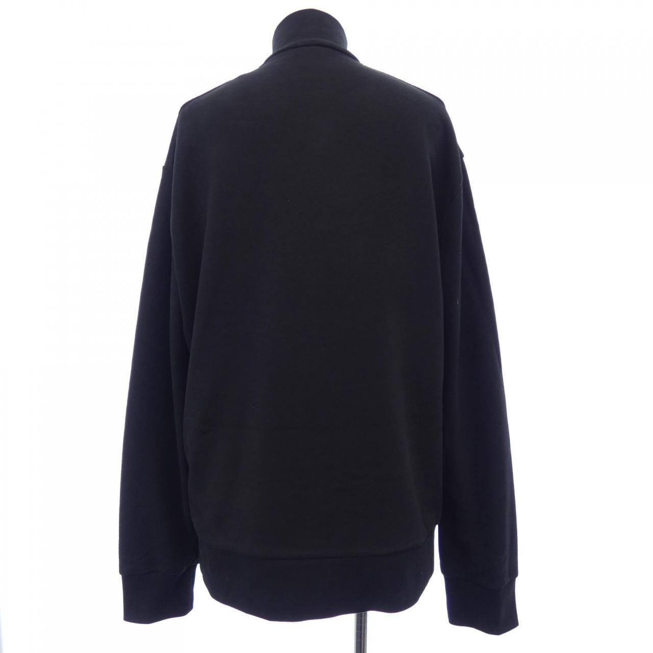 モンクレール MONCLER ダウンジャケット