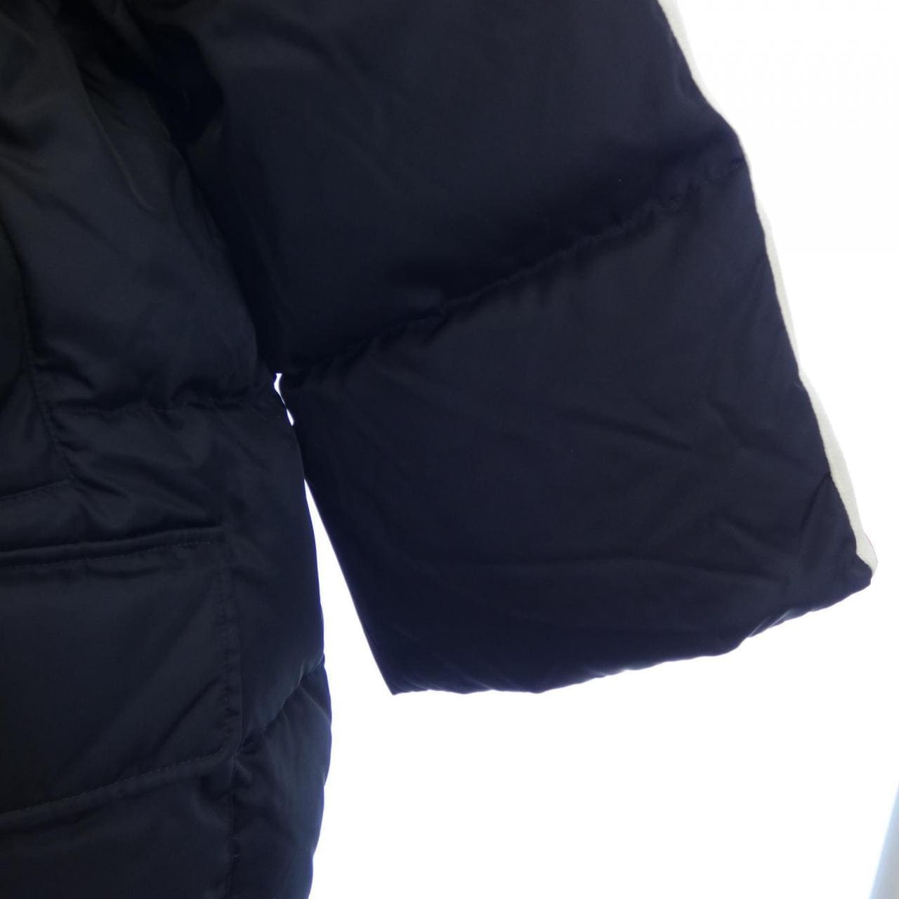 グッチ GUCCI 550060 Z8AAI ダウンコート