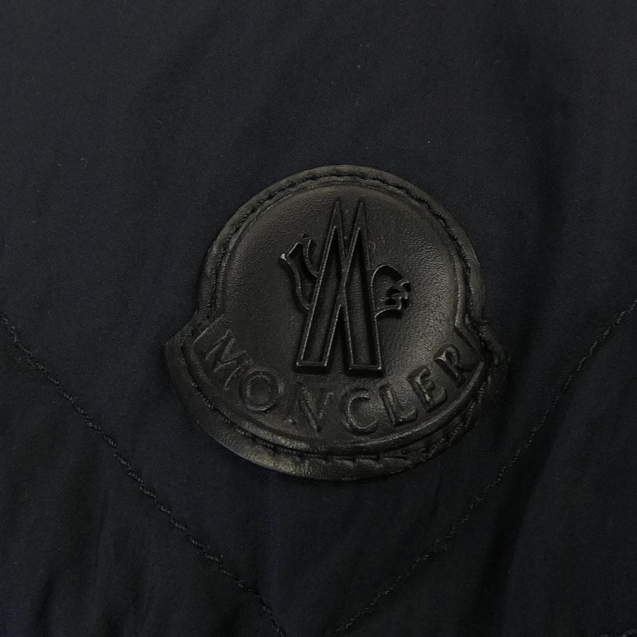 モンクレール MONCLER IVRAIE ダウンジャケット