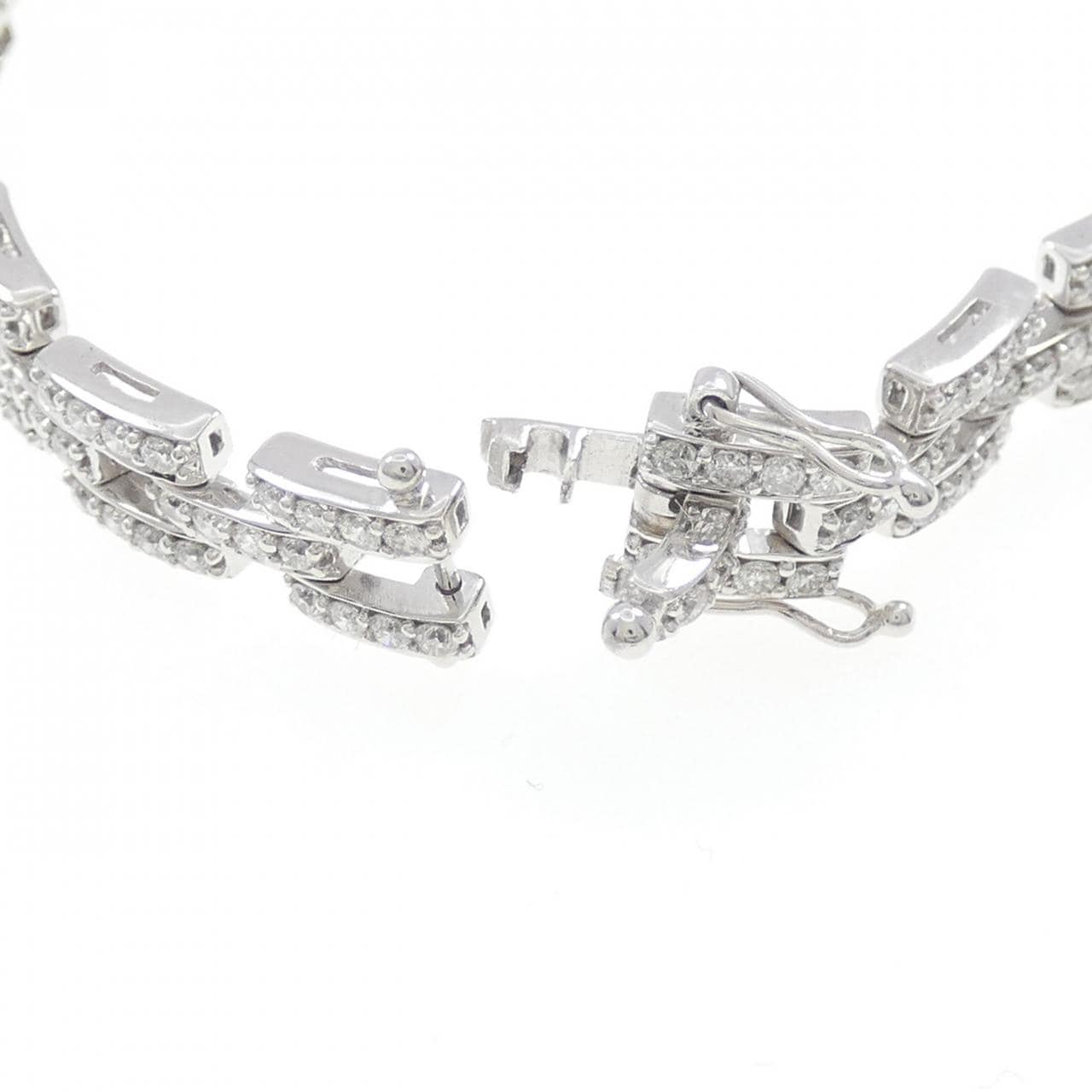 K18WG ダイヤモンド ブレスレット 2.85CT