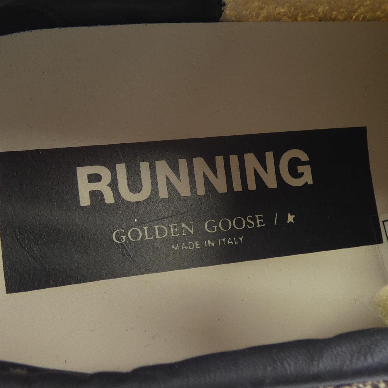 ゴールデングース GOLDEN GOOSE スニーカー