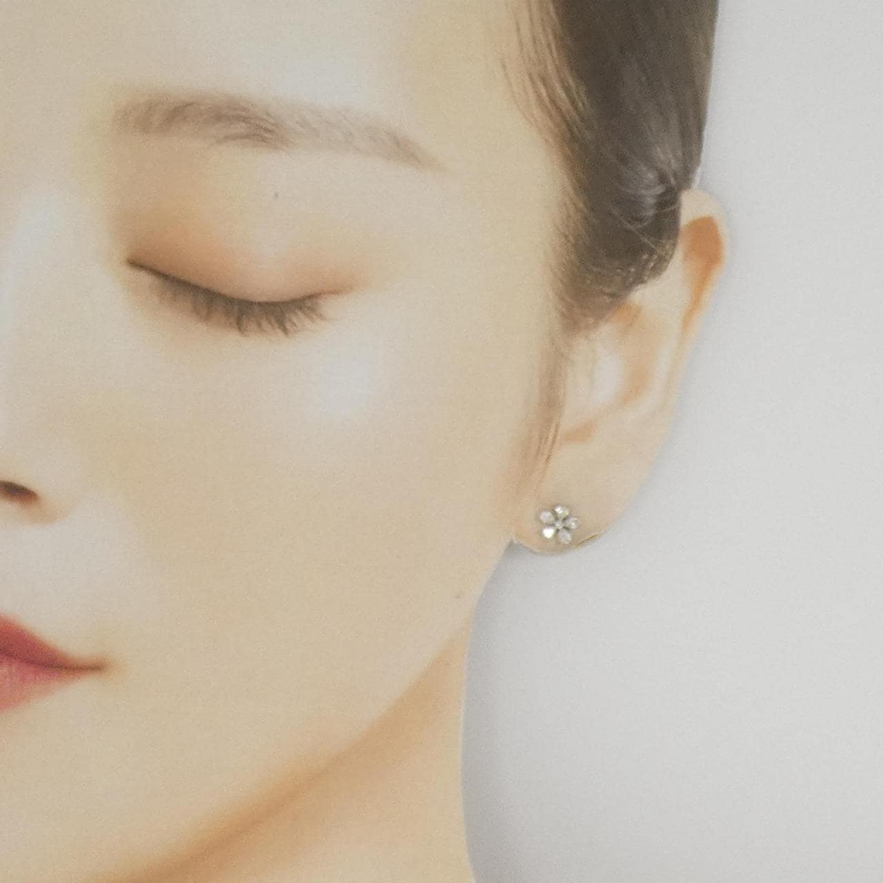 PT900 フラワー ダイヤモンド ピアス 0.50CT