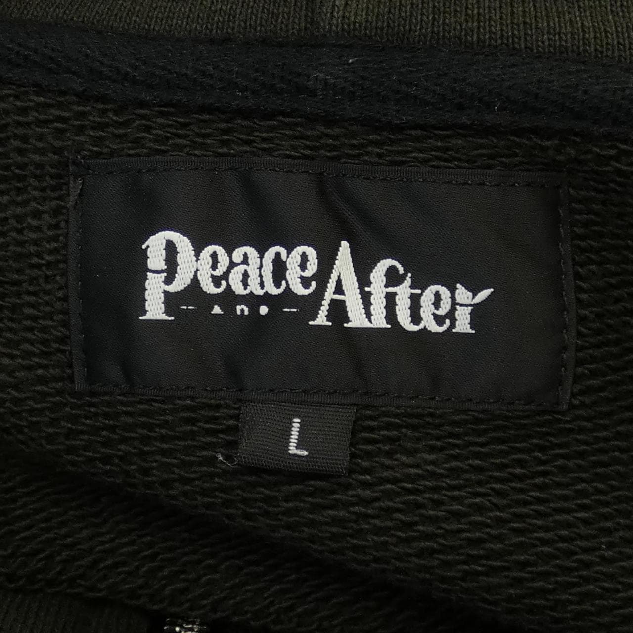 PEACE AND AFTER パーカー