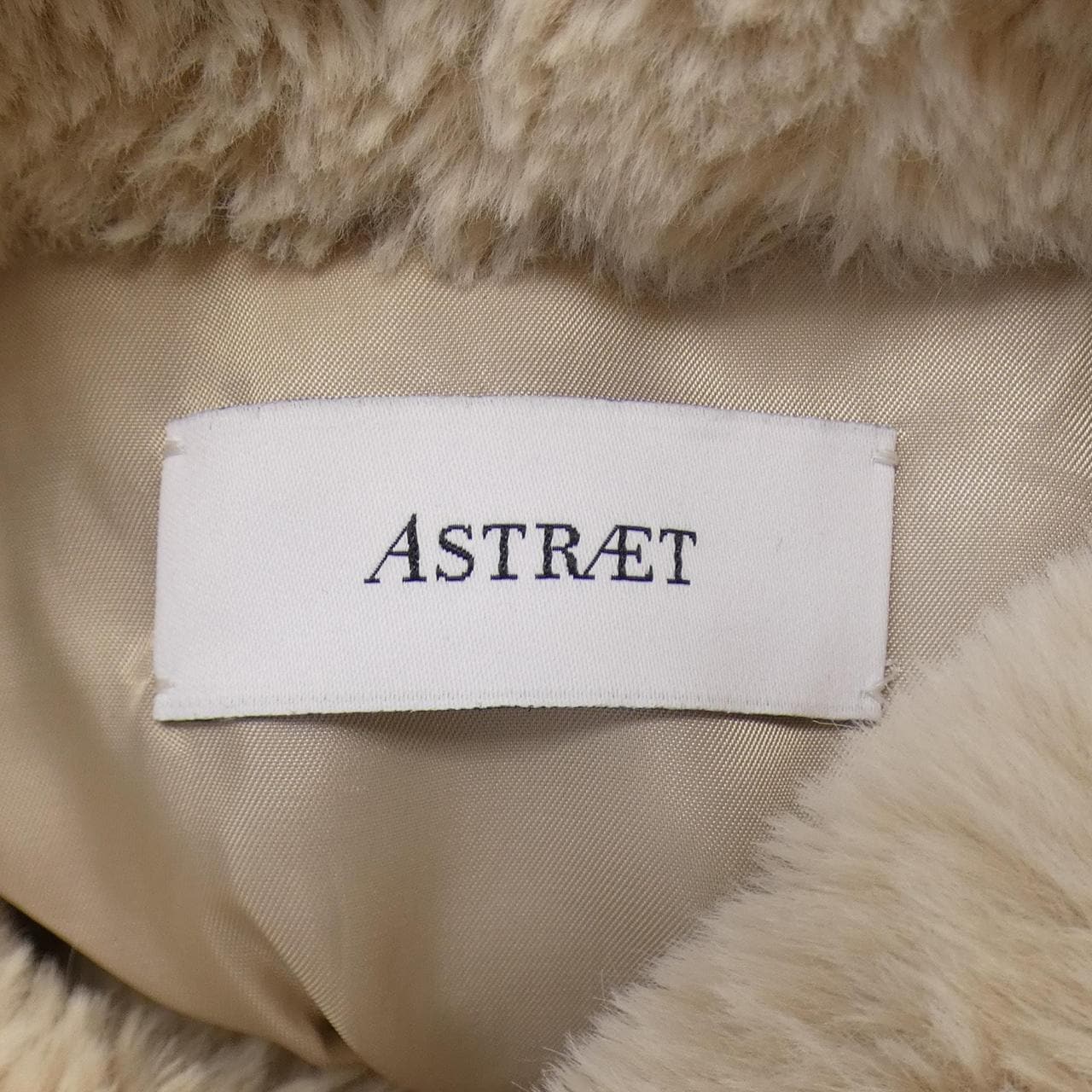 アストラット ASTRAET ベスト