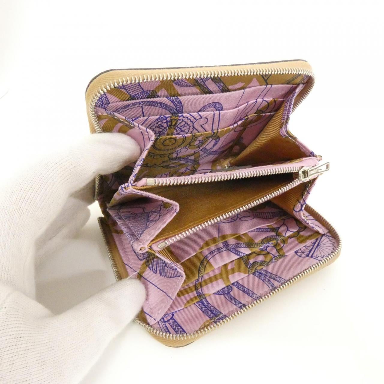 エルメス CLIQUETIS TATTOO AQUARELLE シルク イン コンパクト 083774CK 財布