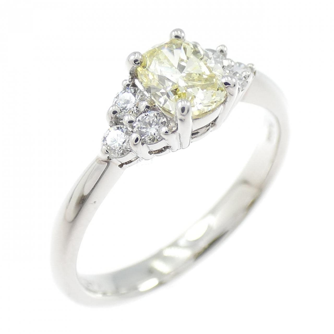 PT950 ダイヤモンド リング 0.469CT FLY SI1 オーバルカット