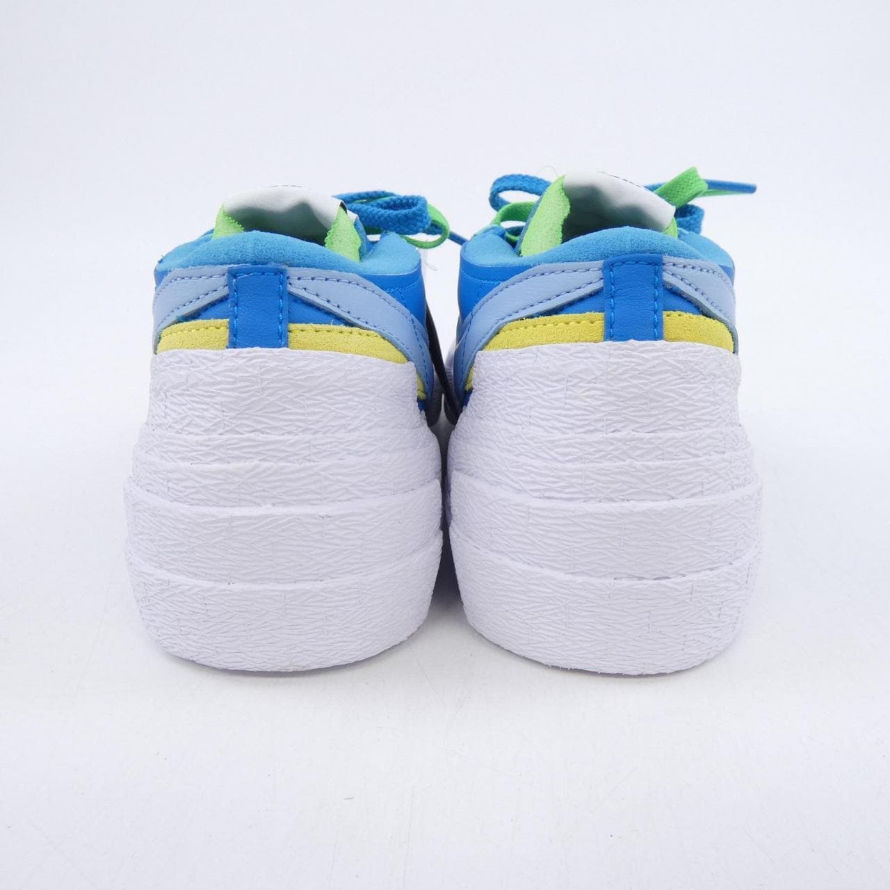 ナイキ NIKE DM7901-400 スニーカー