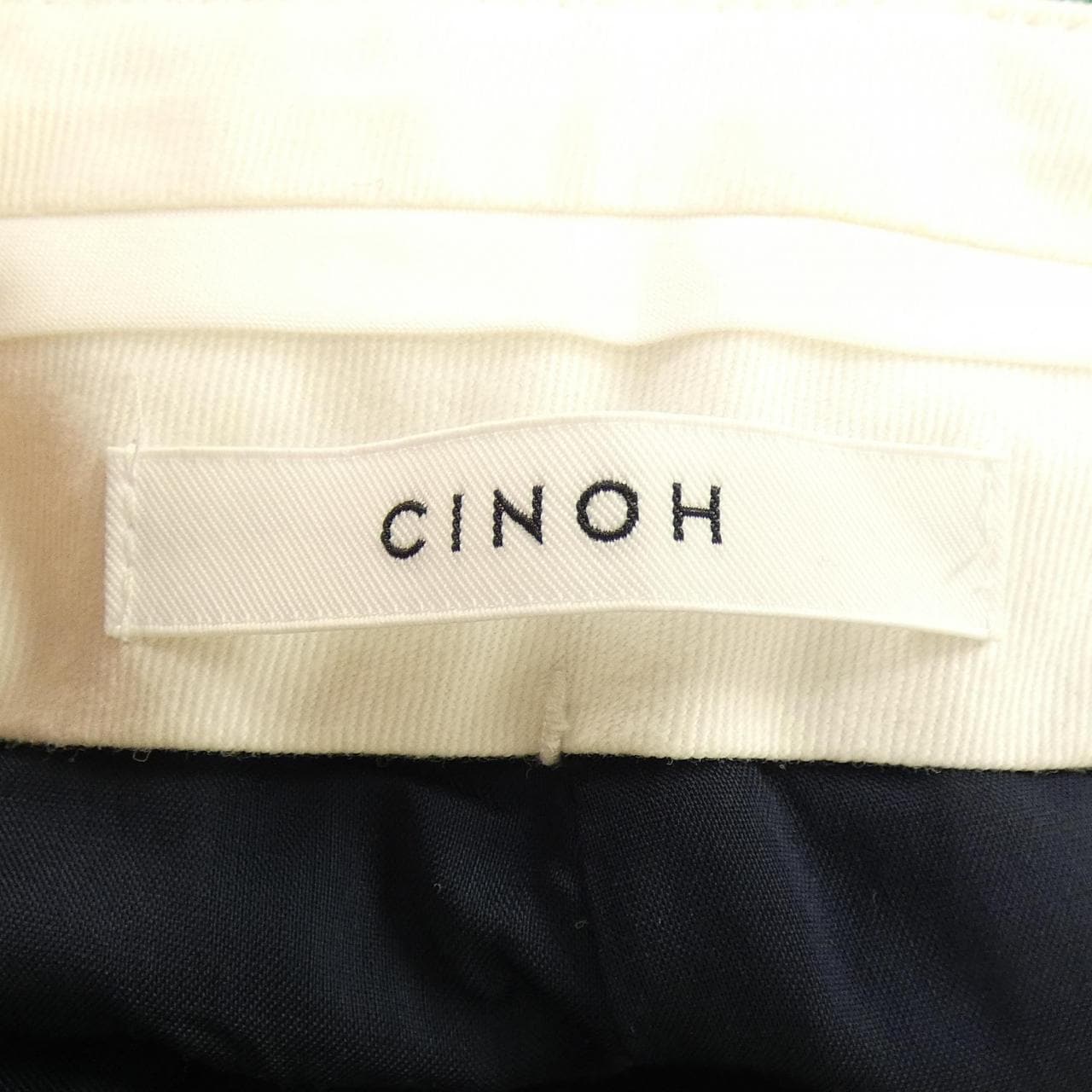 チノ CINOH パンツ