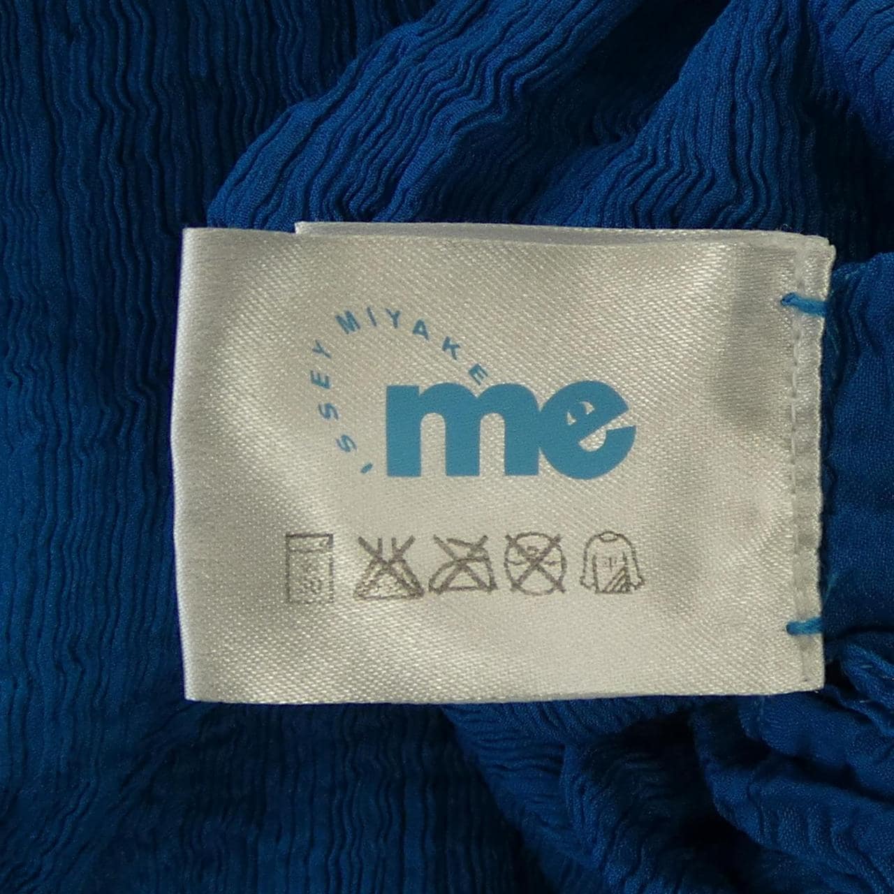 ミーイッセイミヤケ me ISSEY MIYAKE MI53 FF381 パンツ