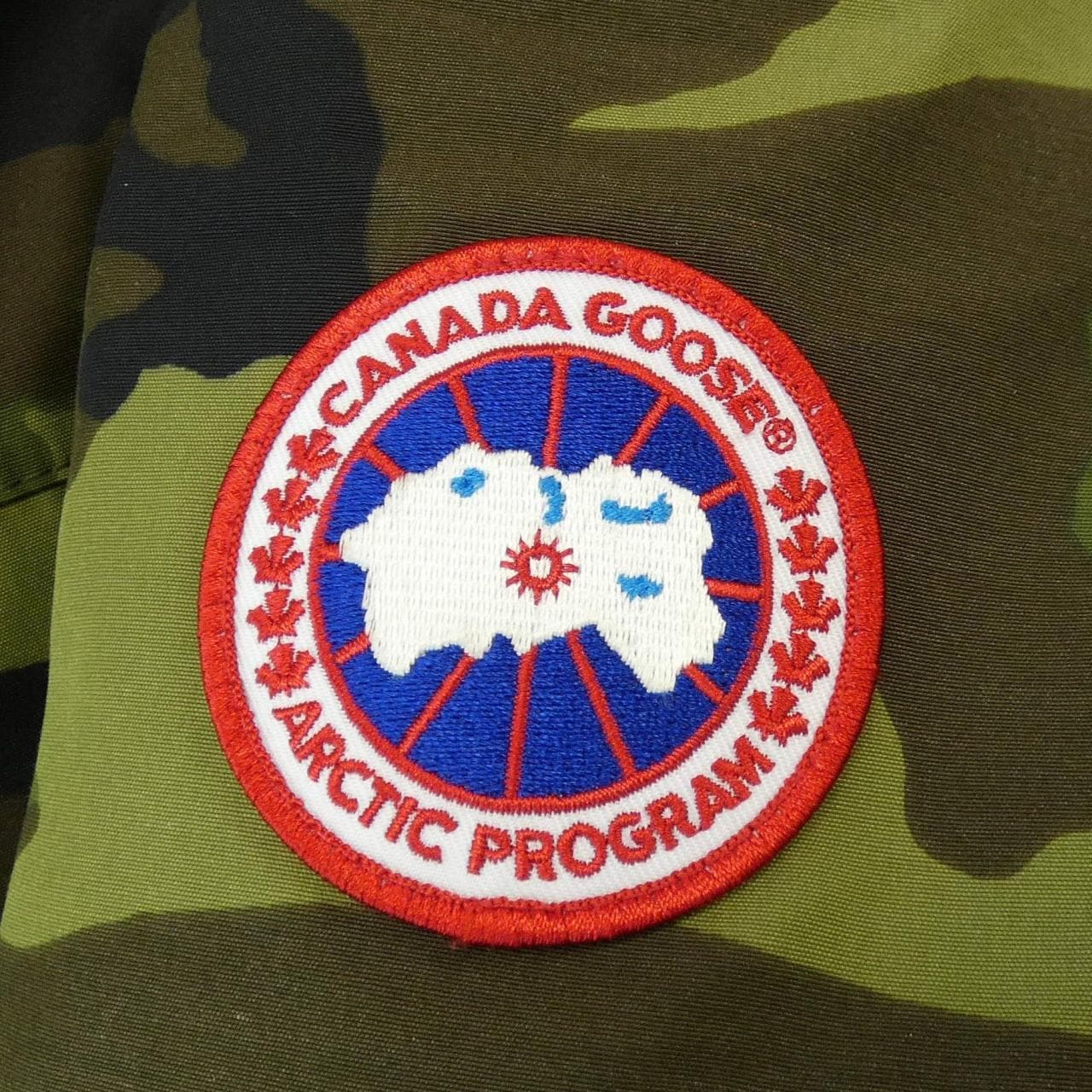 Canada goose CANADA GOOSE down jacket