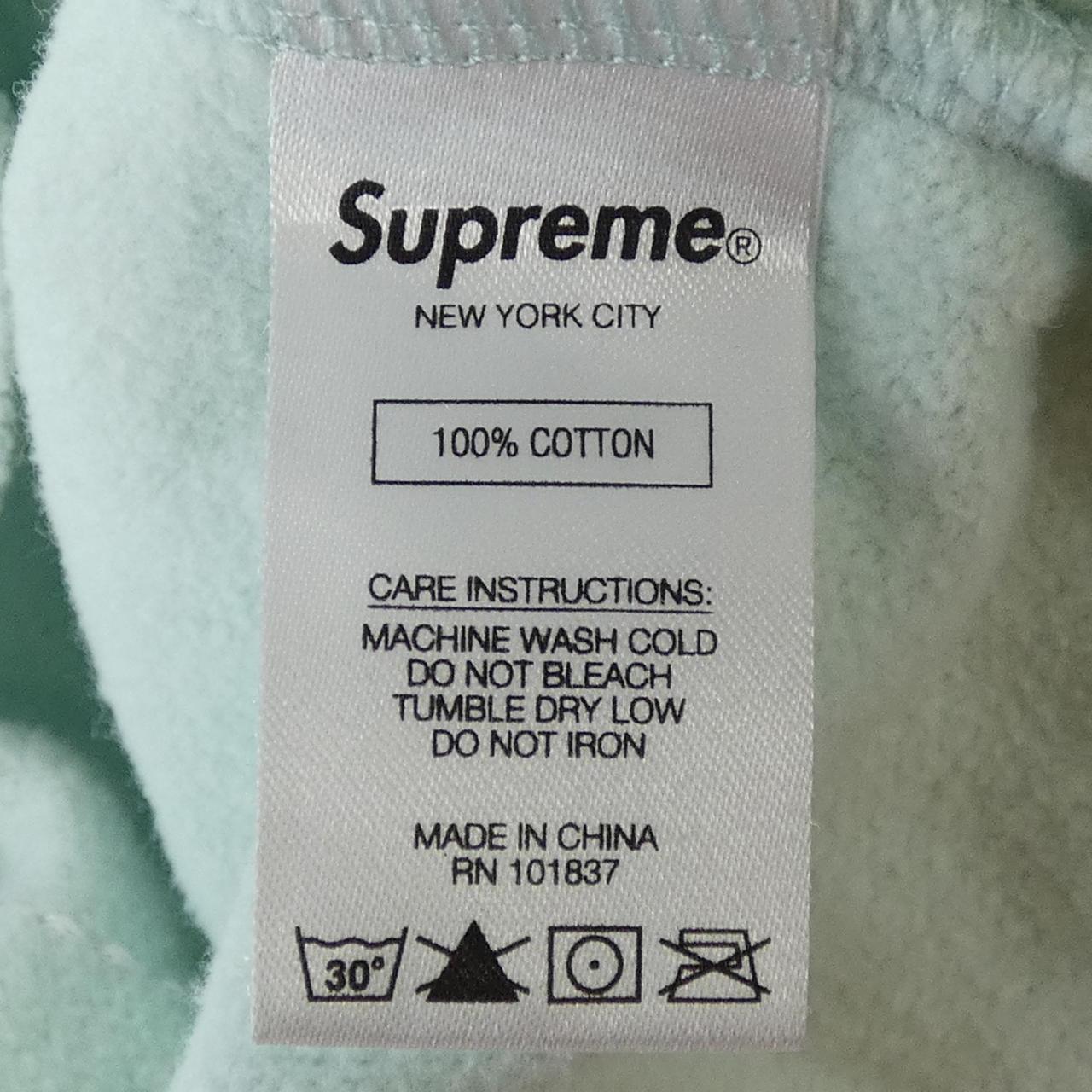 シュプリーム SUPREME パーカー