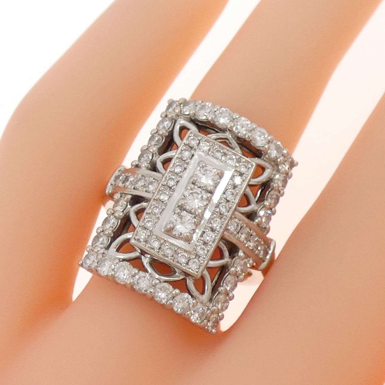 PT900 ダイヤモンド リング 1.51CT