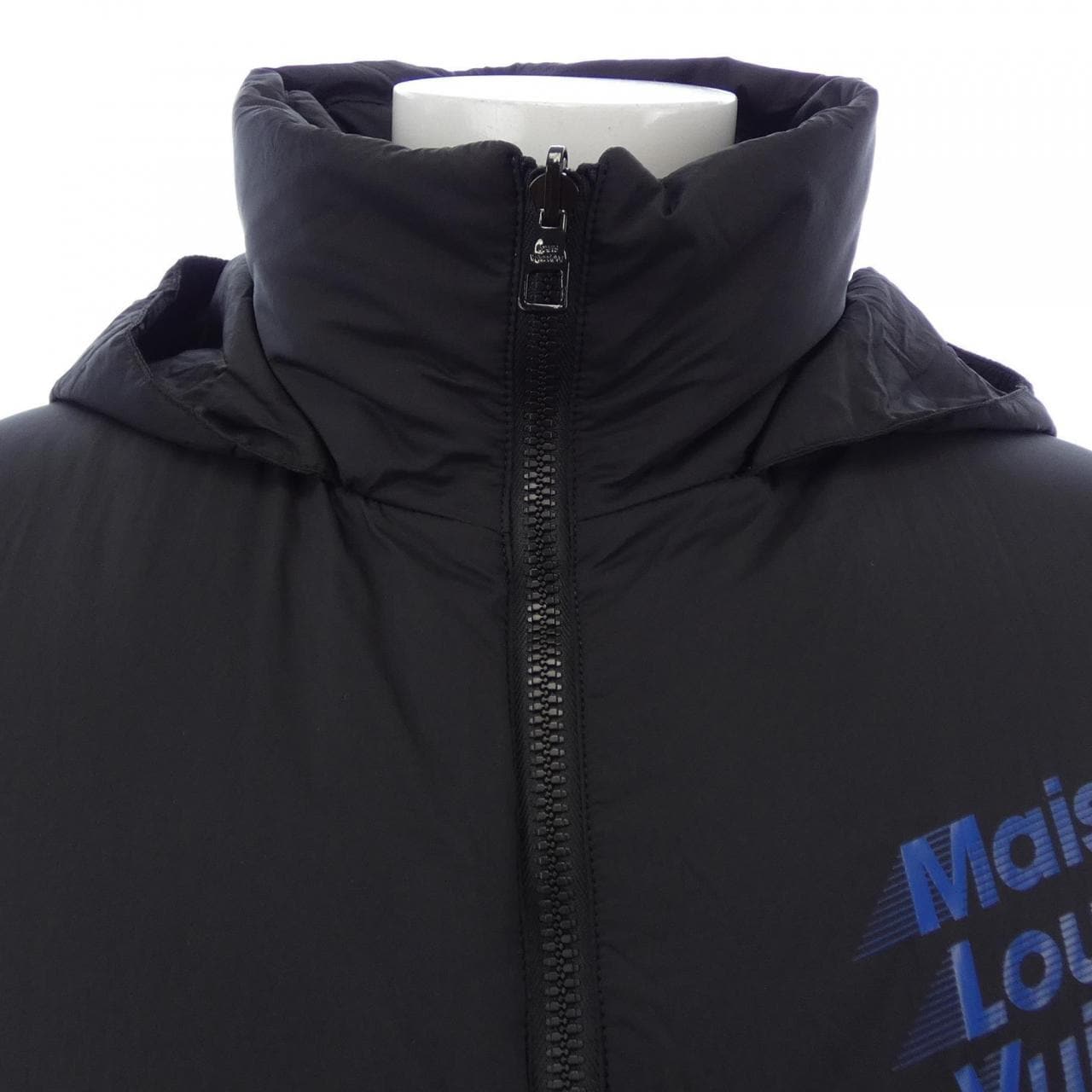 ルイヴィトン LOUIS VUITTON リバーシブルウインタリーダウンパーカ HOK50ETI4 ダウンコート