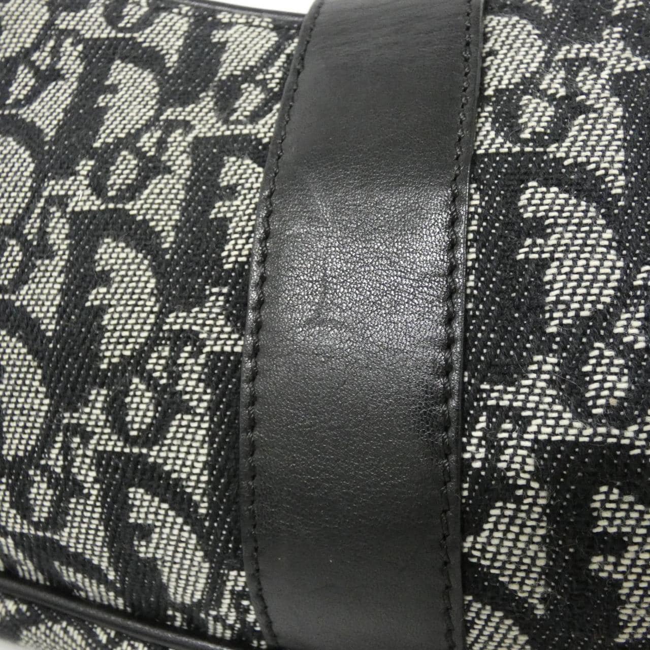 【ヴィンテージ】クリスチャンディオール ショルダーバッグ