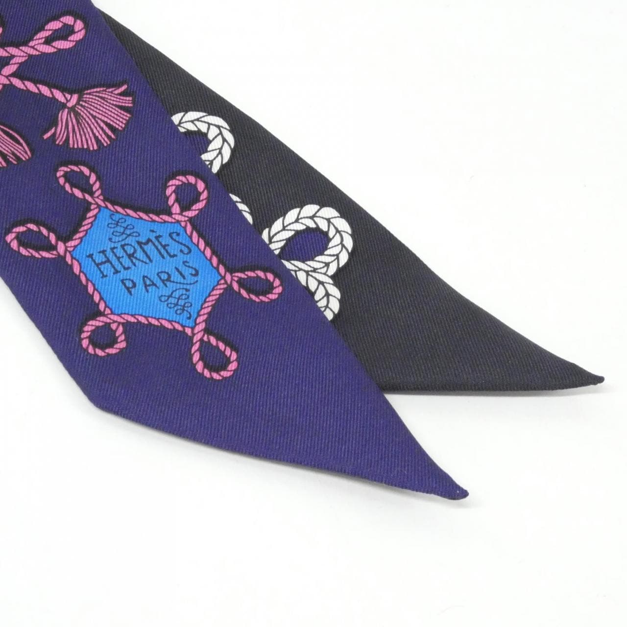 エルメス GALONS ET BRANDEBOURG ツイリー 063698S スカーフ