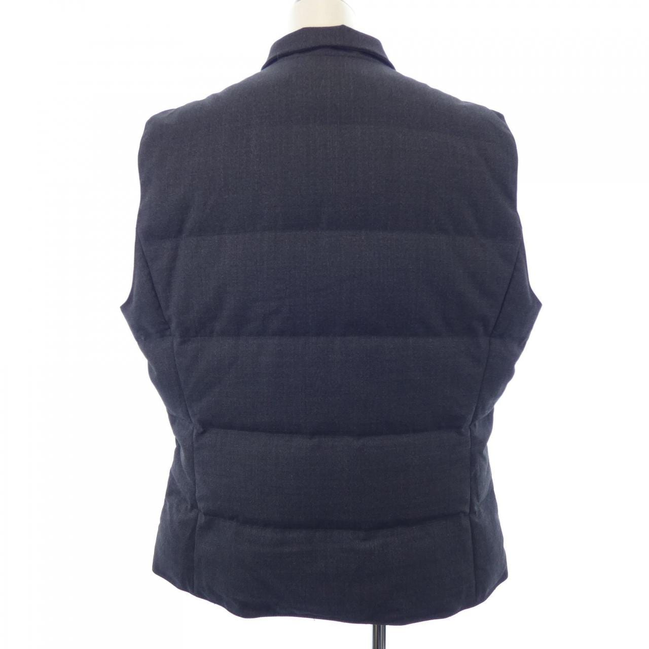 ブルネロクチネリ BRUNELLO CUCINELLI ダウンベスト