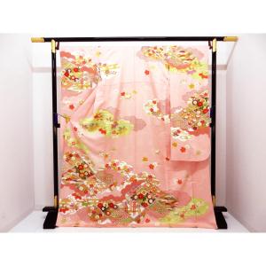 振袖　友禅金彩加工　刺繍入り