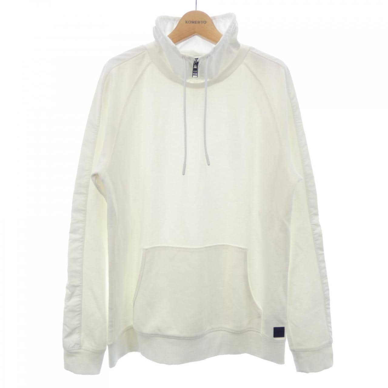 ヒューゴボス HUGO BOSS トップス