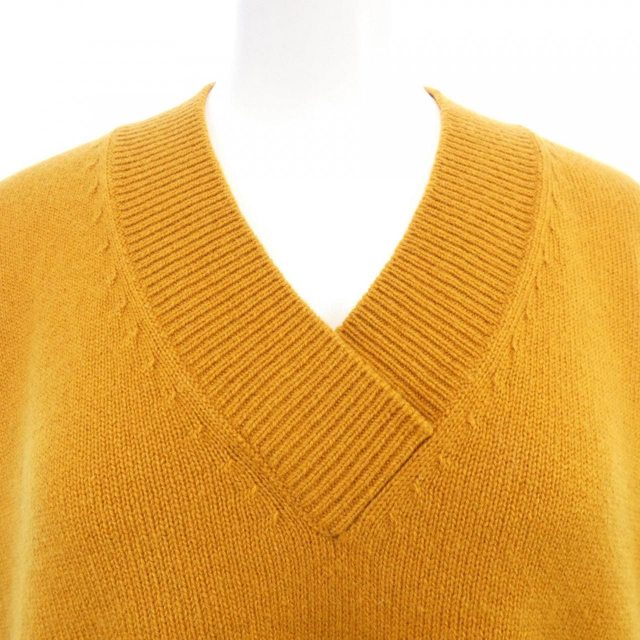 ニジュウサンク 23区 ニット