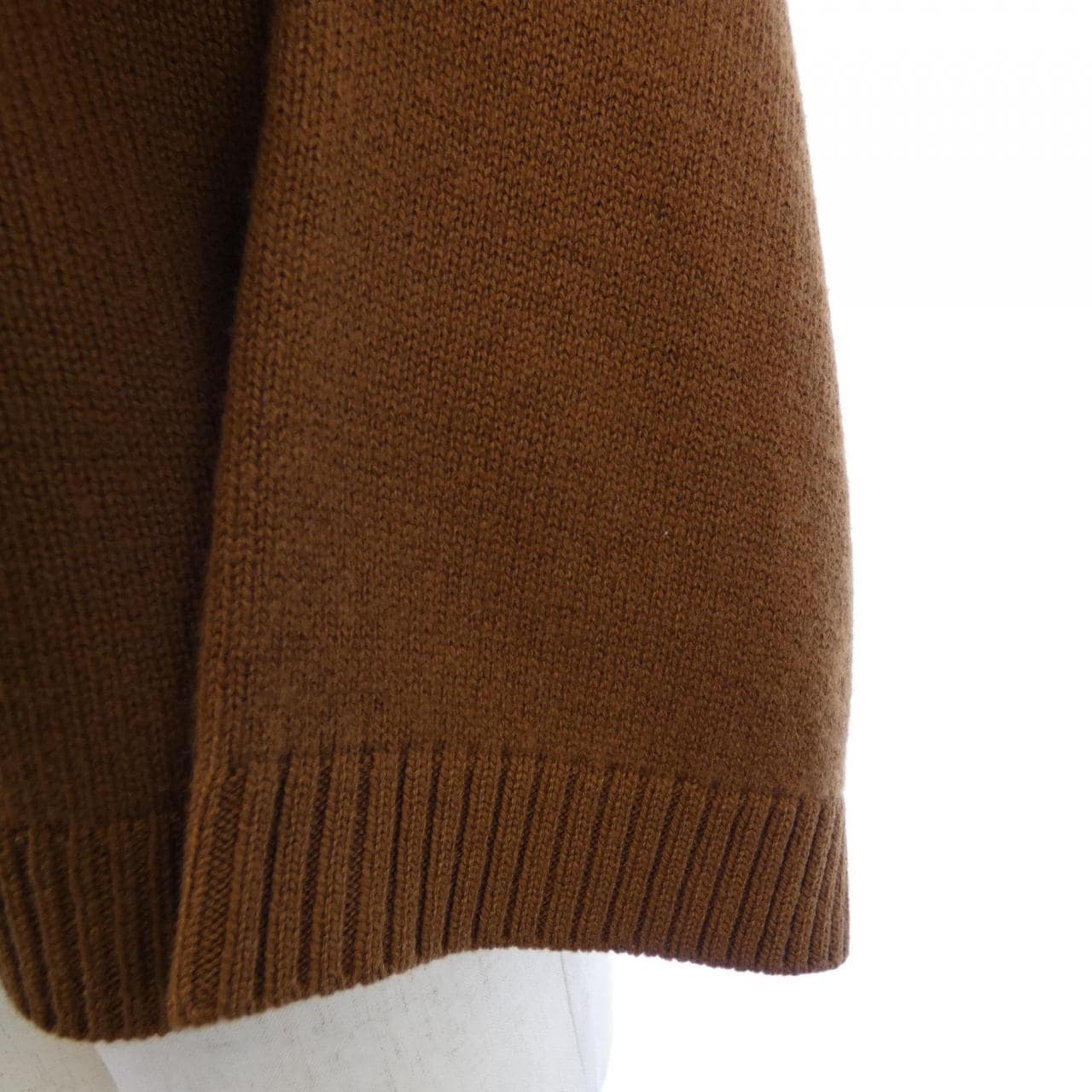 ヴァレンティノ VALENTINO ニット