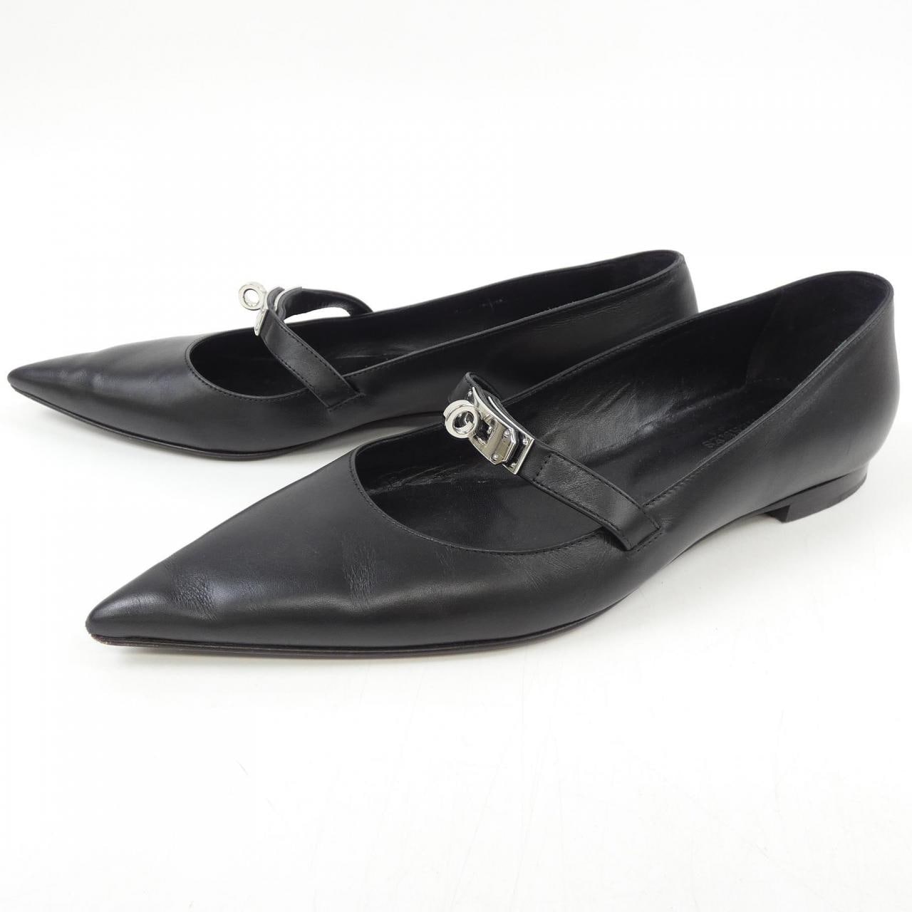 HERMES Kelly Buckle Flats 251002Z