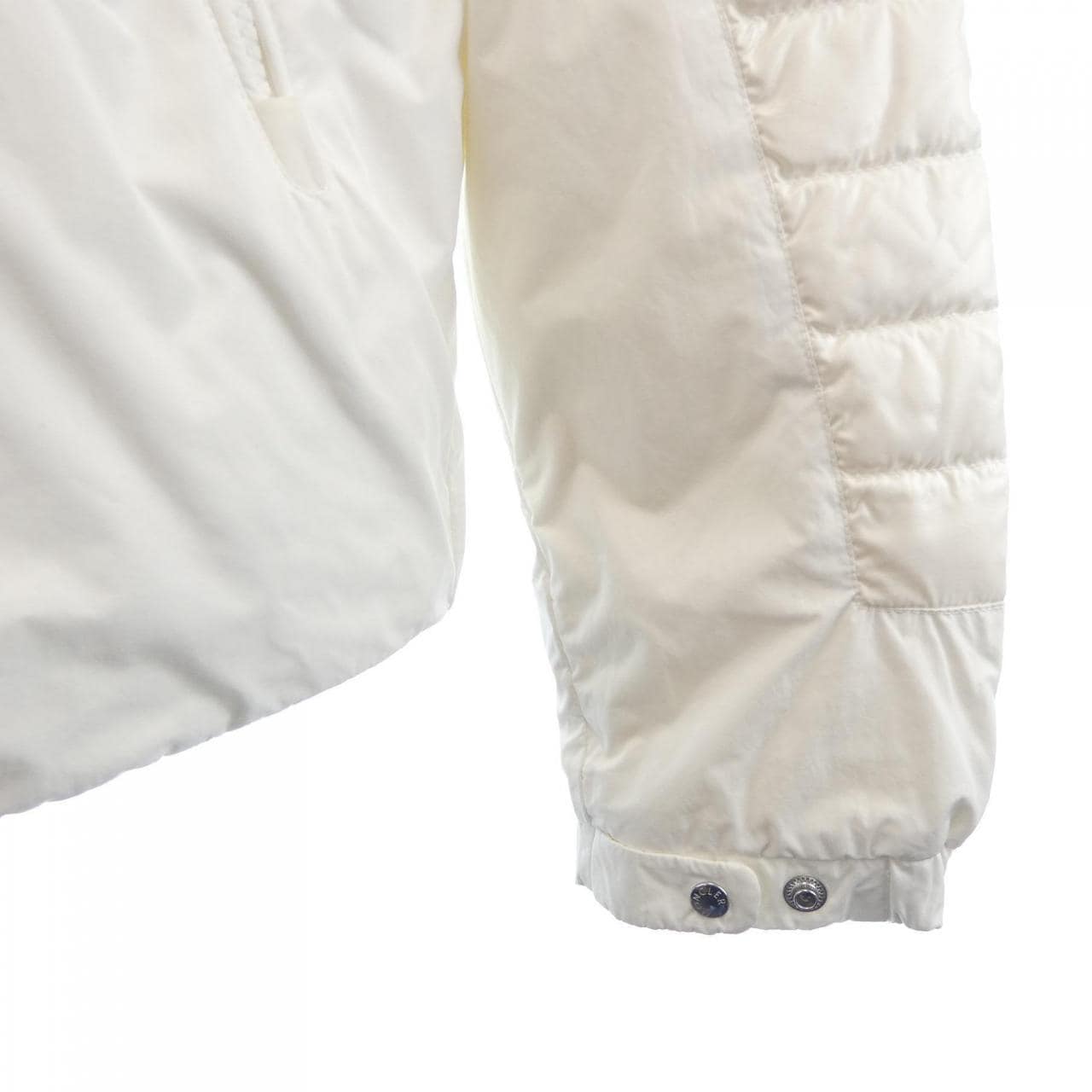 モンクレール MONCLER OLARGUES ダウンジャケット