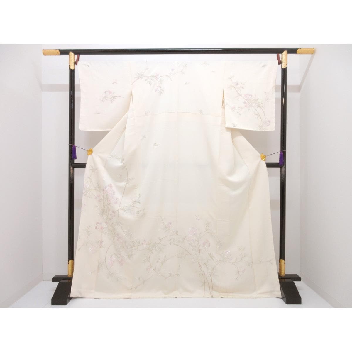 訪問着　刺繍加工