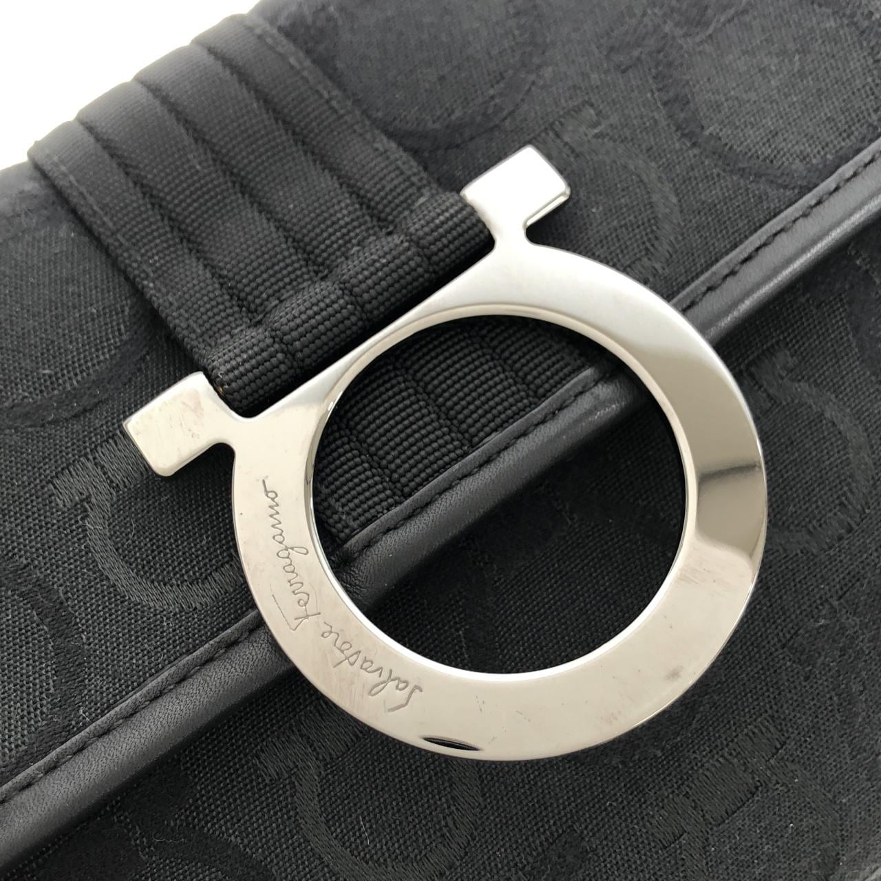 [vintage] SALVATORE FERRAGAMO 21 5380 Shoulder Bag